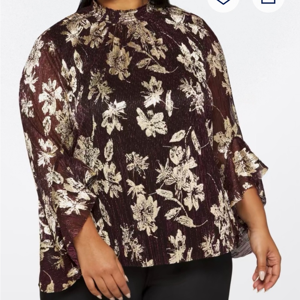 Beautiful blouse with dramatic sleeves! Brand new!!! - Picture 3 of 3